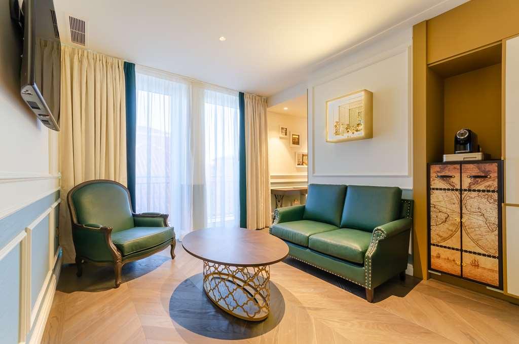 The Emerald House Lisbon - Curio Collection By Hilton Room photo